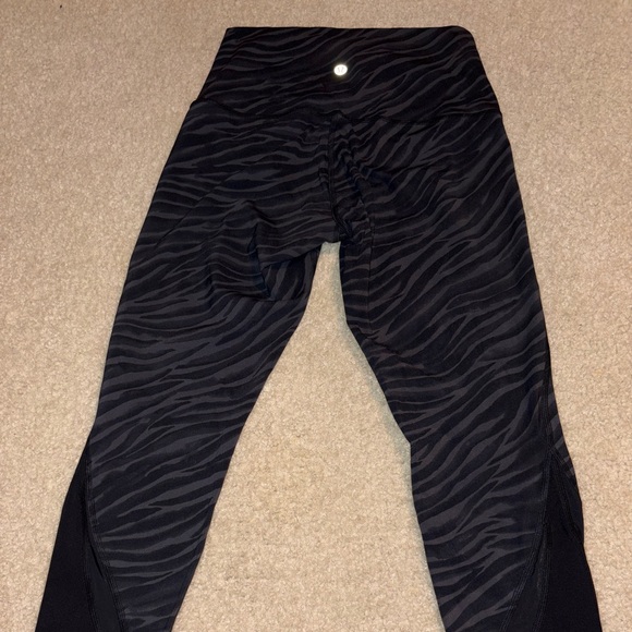 lululemon athletica Black Zebra Print Leggings - Picture 1 of 3